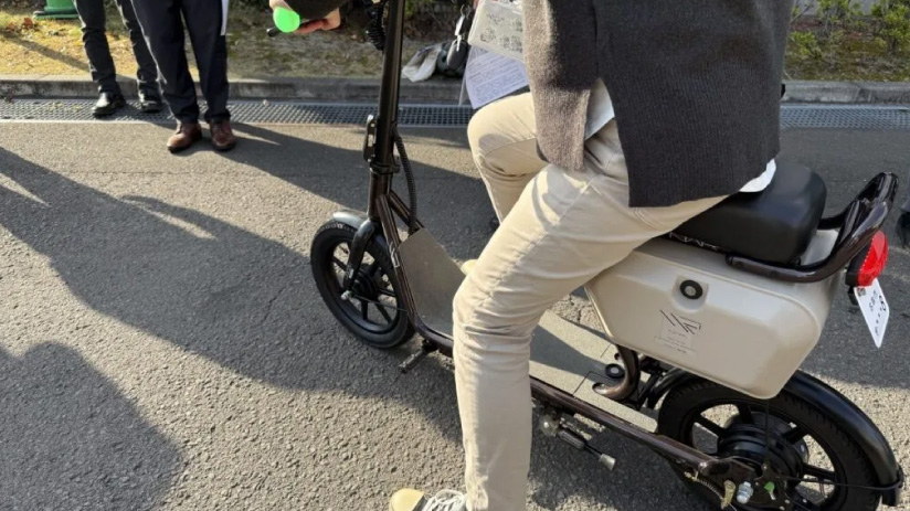 免許不要で楽々移動！特定小型原動機付自転車「NEWRIDE」