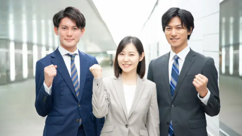 「洋服の青山」メンズ・レディススーツも生協割引で