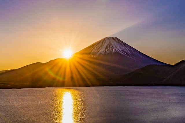 大掃除の由来は平安時代の「煤払い（すすはらい）」にあった！🧹