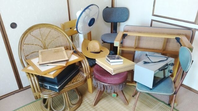 【粗大ゴミ回収は深夜でもOK？】夜間対応の可否と業者選びの注意点