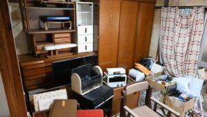 空き家になった実家の片付けはどう進める？後悔しないための段取りと無理のない整理術
